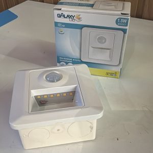 GALAXY BALIZADOR KYOTO QUADRADO 1.5W 3000K IP20 BIVOLT C/ SENSOR
